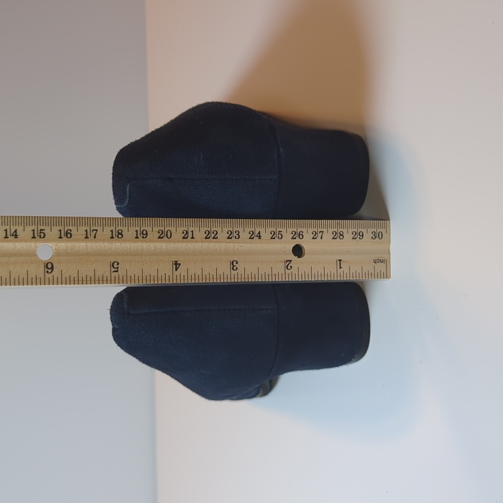 L'Amour DesPieds Jolanda Navy Blue Suede Pumps Size 7 - Picture 5 of 9